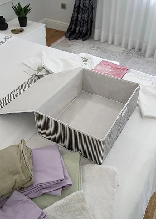 بوكس تخزين فازه striped | عرض قطعتين